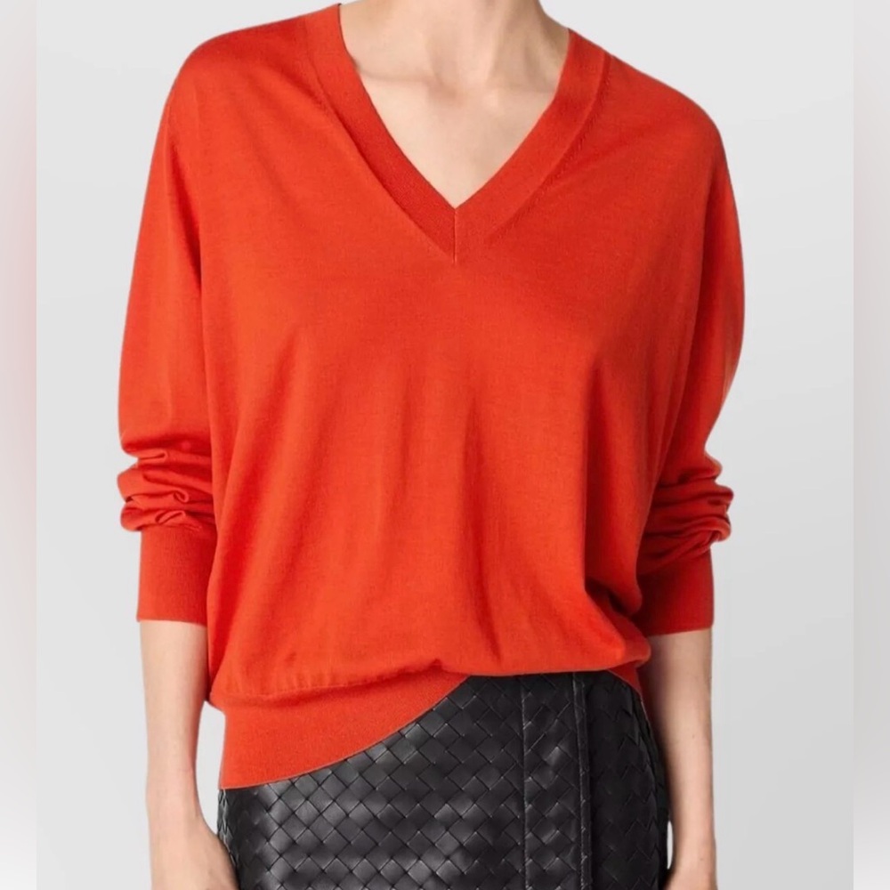 NWT Zara V-Neck Lightweight Orange Sweater